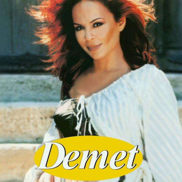 Demet Sağıroğlu Papatya Falları