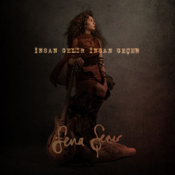 Sena Şener Sevmemeliyiz