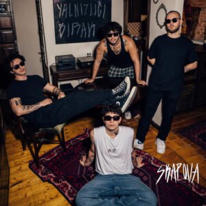 Skapova Ölmek İstedim